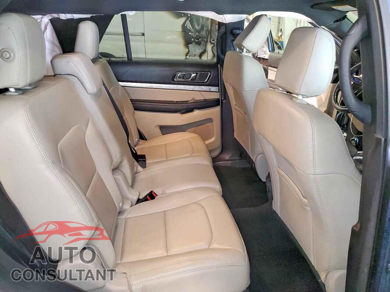 FORD EXPLORER 2018 - 1FM5K7D89JGB84433