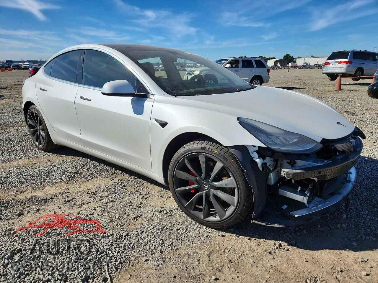 TESLA MODEL 3 2020 - 5YJ3E1EAXLF744958