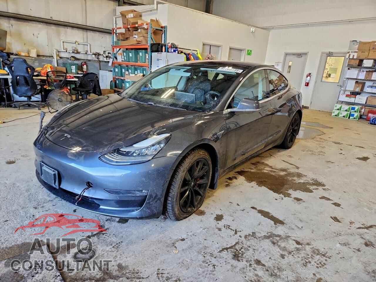 TESLA MODEL 3 2018 - 5YJ3E1EB2JF107794
