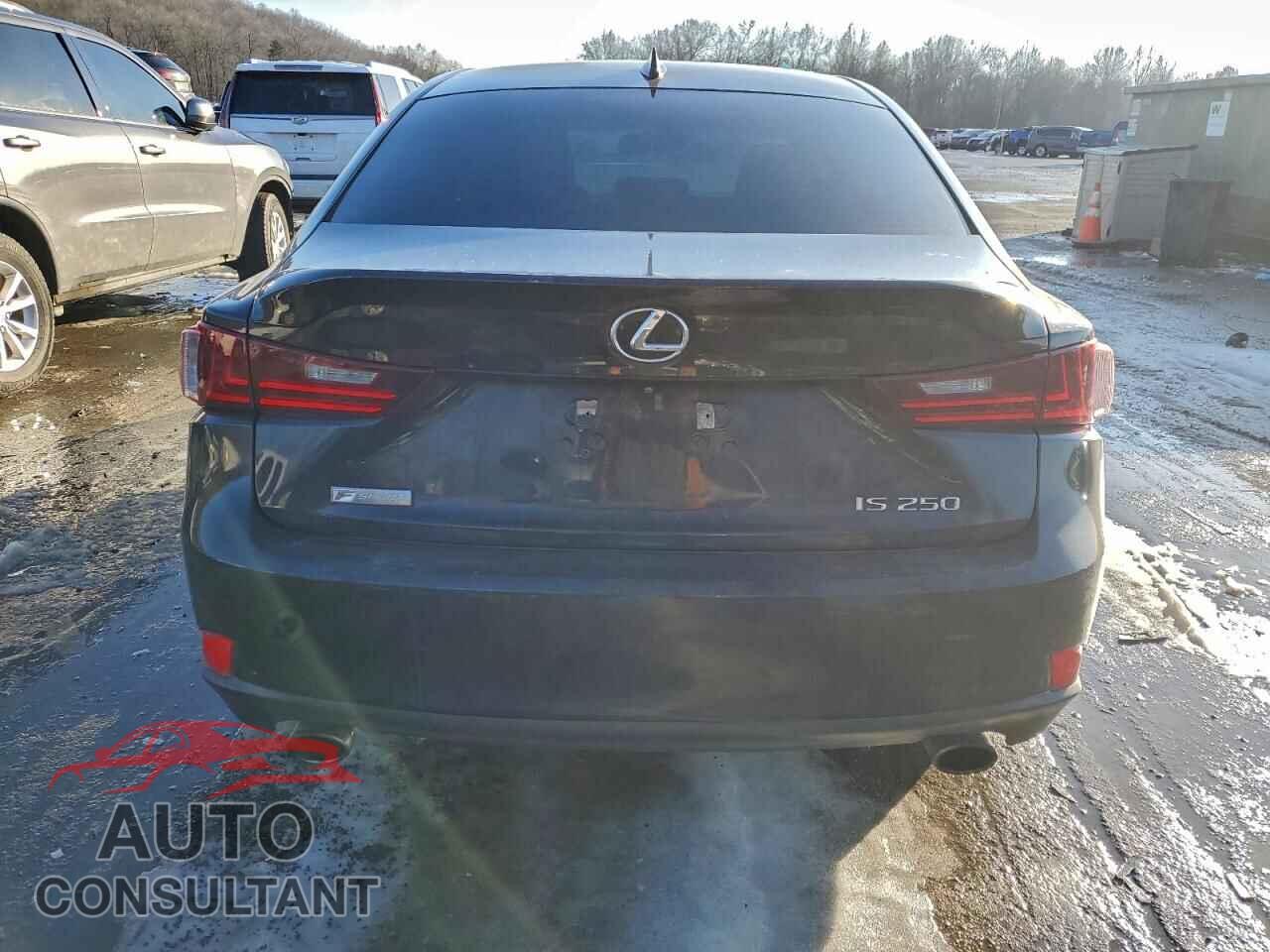 LEXUS IS 2015 - JTHBF1D2XF5065439