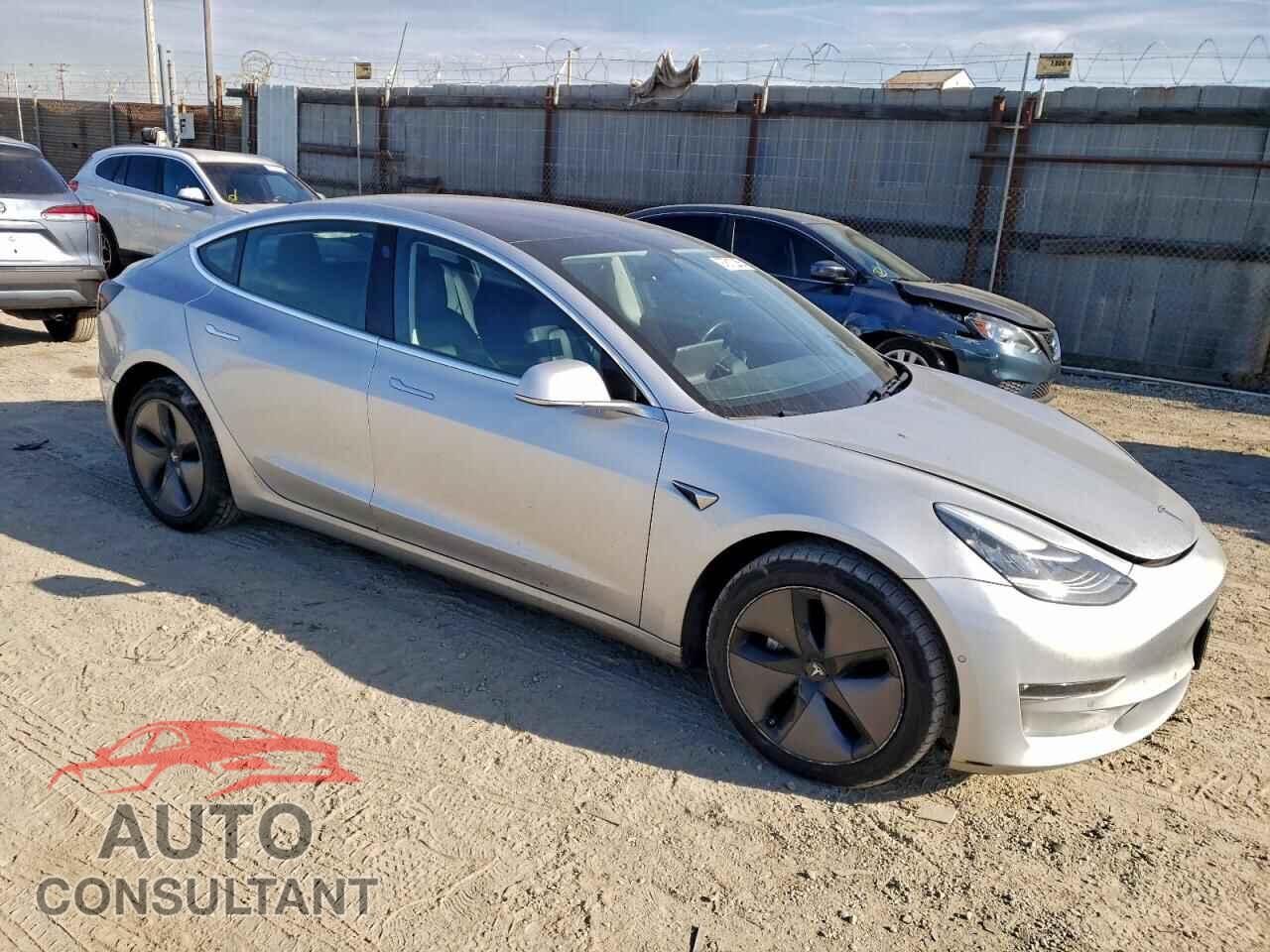 TESLA MODEL 3 2018 - 5YJ3E1EA7JF045932