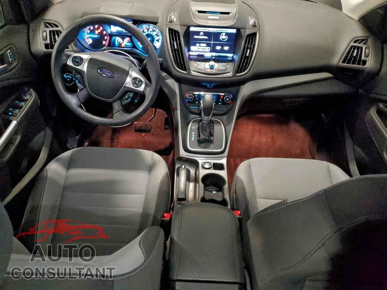 FORD ESCAPE 2013 - 1FMCU9G90DUD10315