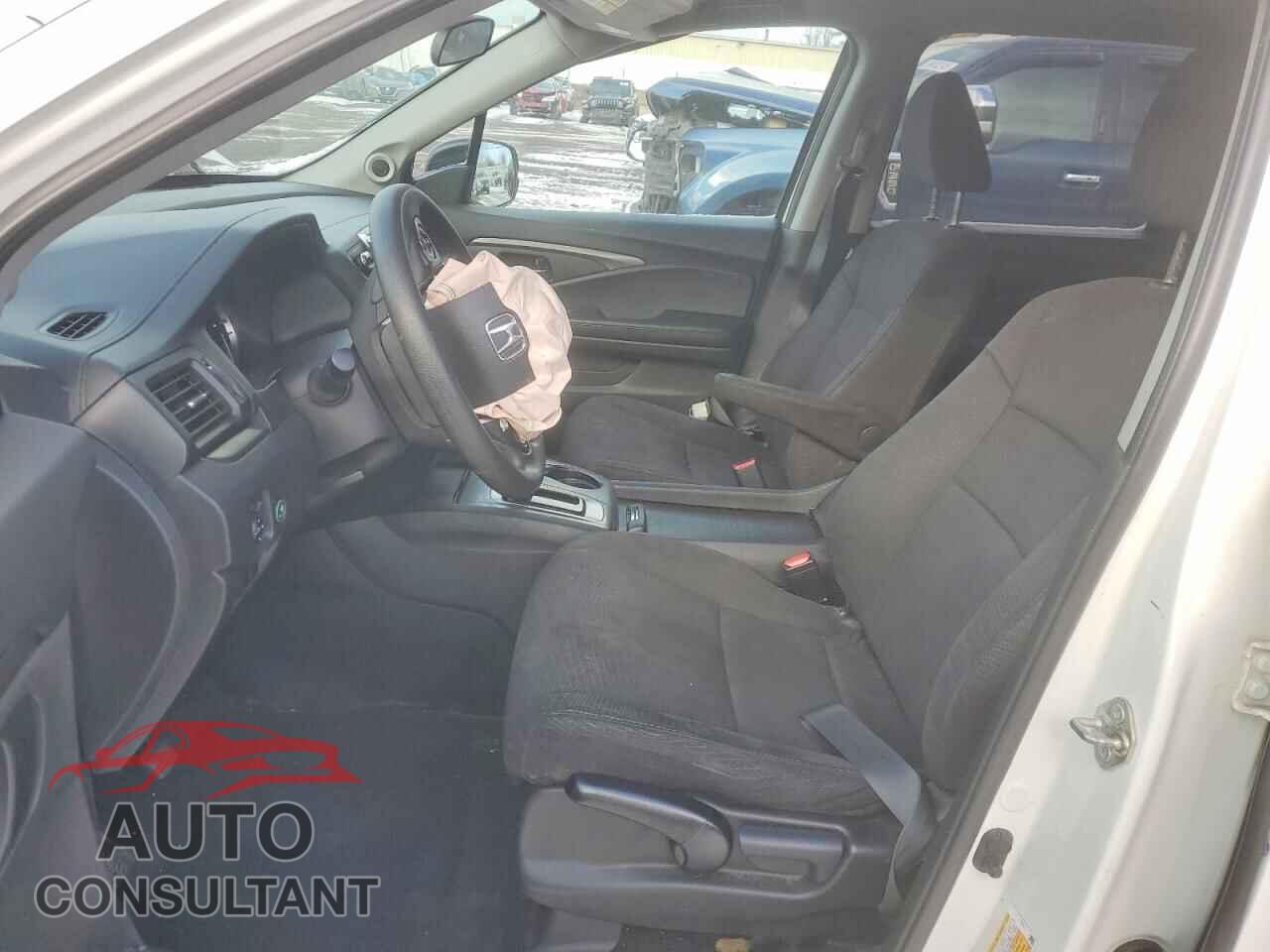 HONDA PILOT 2018 - 5FNYF6H12JB051908