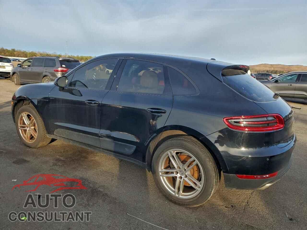 PORSCHE MACAN 2017 - WP1AA2A51HLB01905