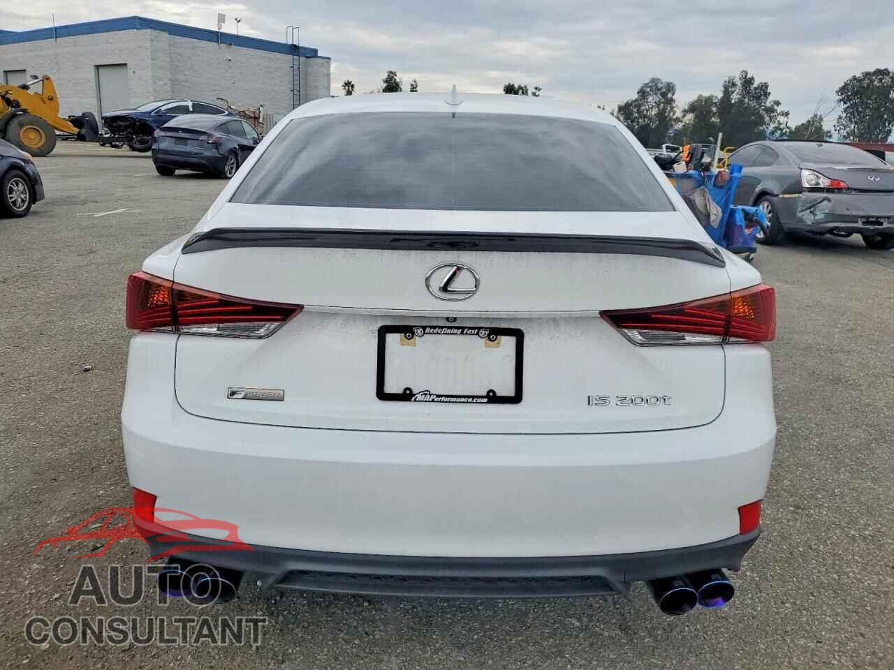 LEXUS IS 2017 - JTHBA1D29H5059049