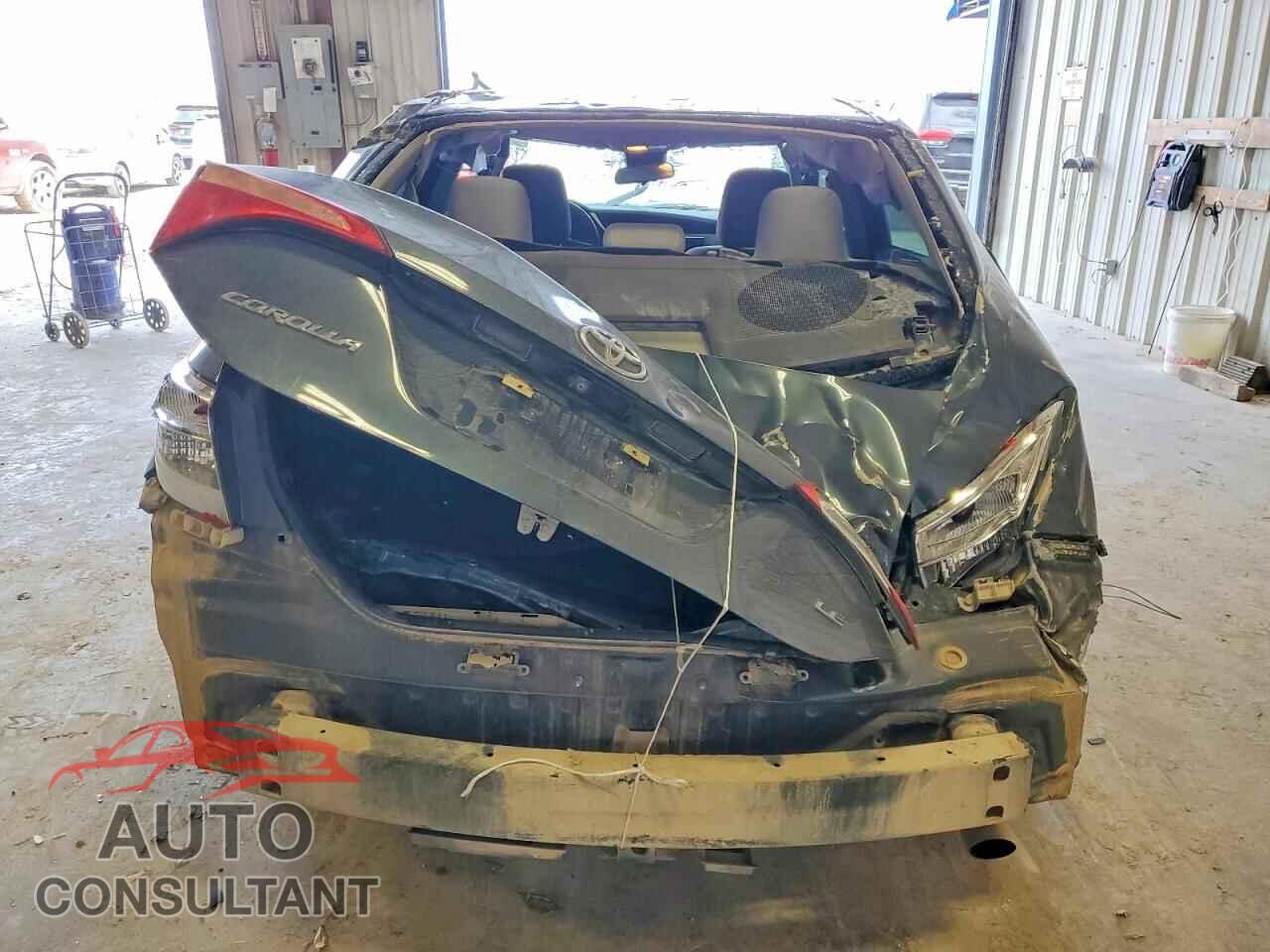 TOYOTA COROLLA 2017 - 5YFBURHEXHP720621