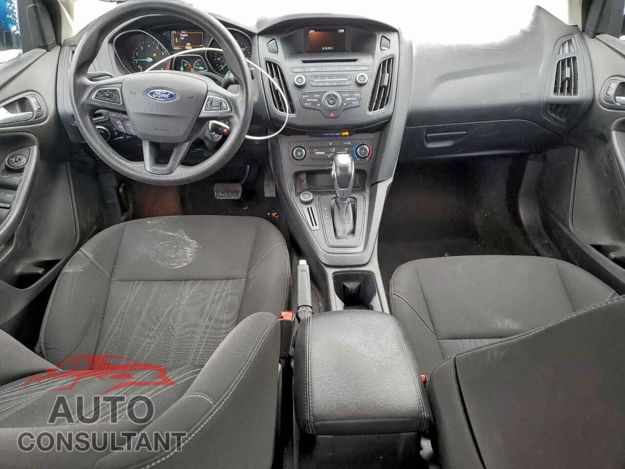 FORD FOCUS 2016 - 1FADP3F21GL279366