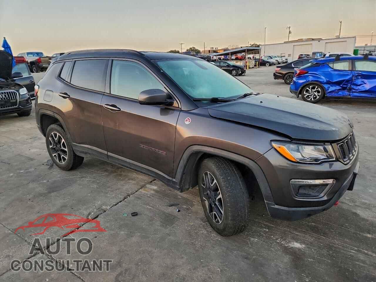 JEEP COMPASS 2019 - 3C4NJDDB8KT816739