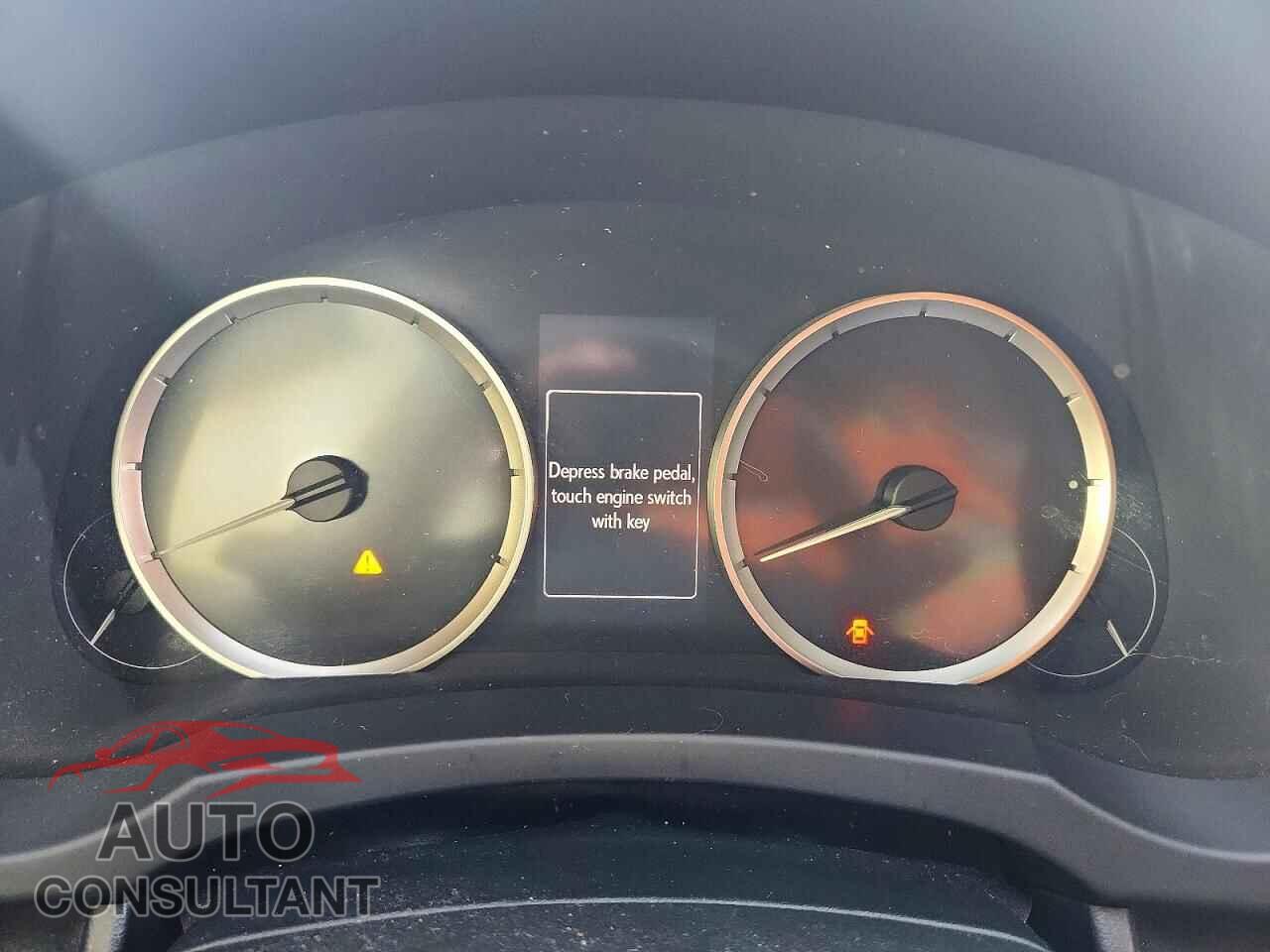 LEXUS IS 2015 - JTHBF1D26F5075143