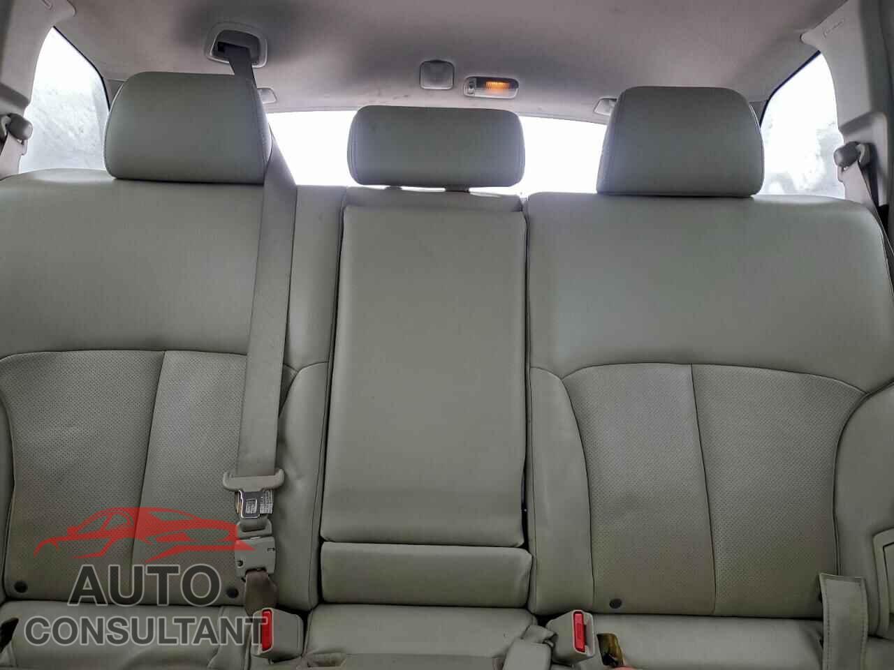SUBARU OUTBACK 2011 - 4S4BRDKC3B2380340