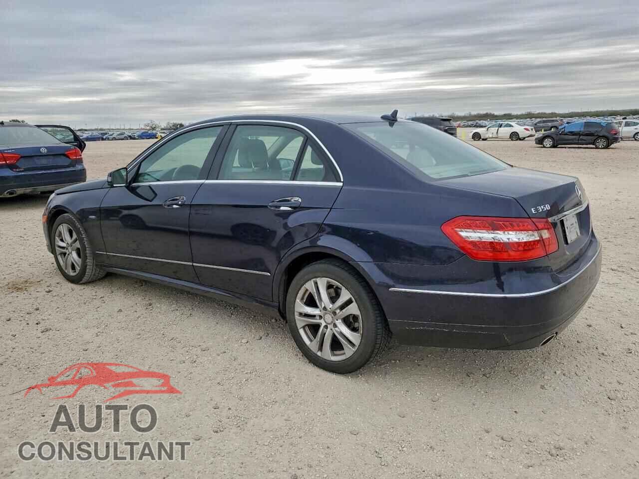 MERCEDES-BENZ E-CLASS 2011 - WDDHF2EB5BA384674