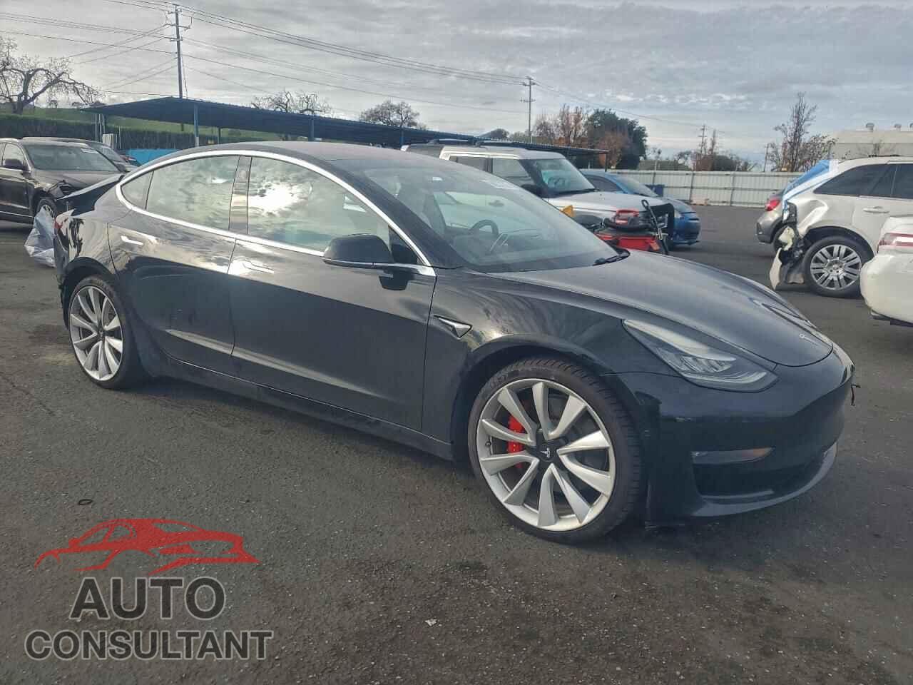 TESLA MODEL 3 2018 - 5YJ3E1EB1JF078627