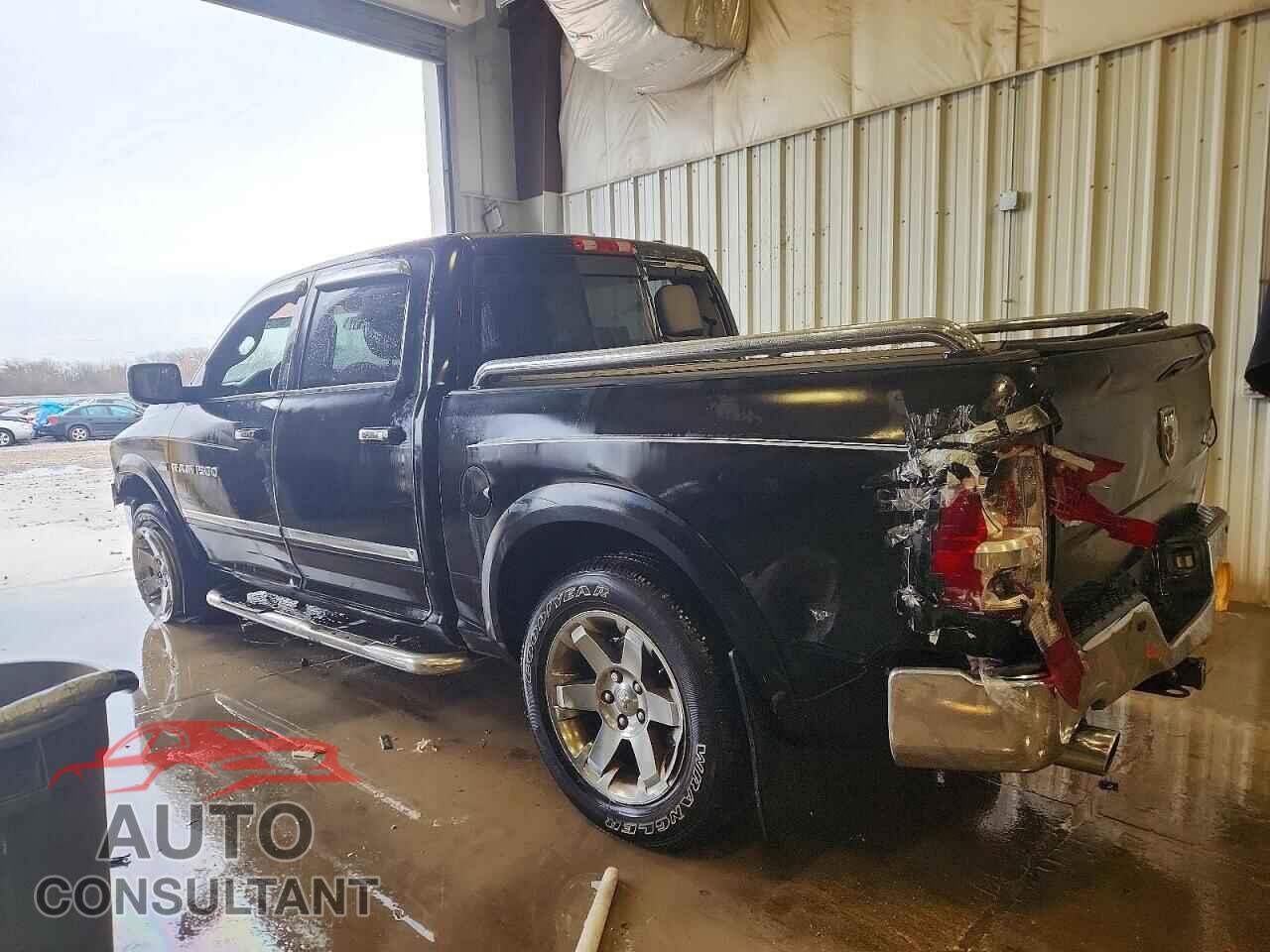 DODGE RAM 1500 2012 - 1C6RD7NT1CS221307