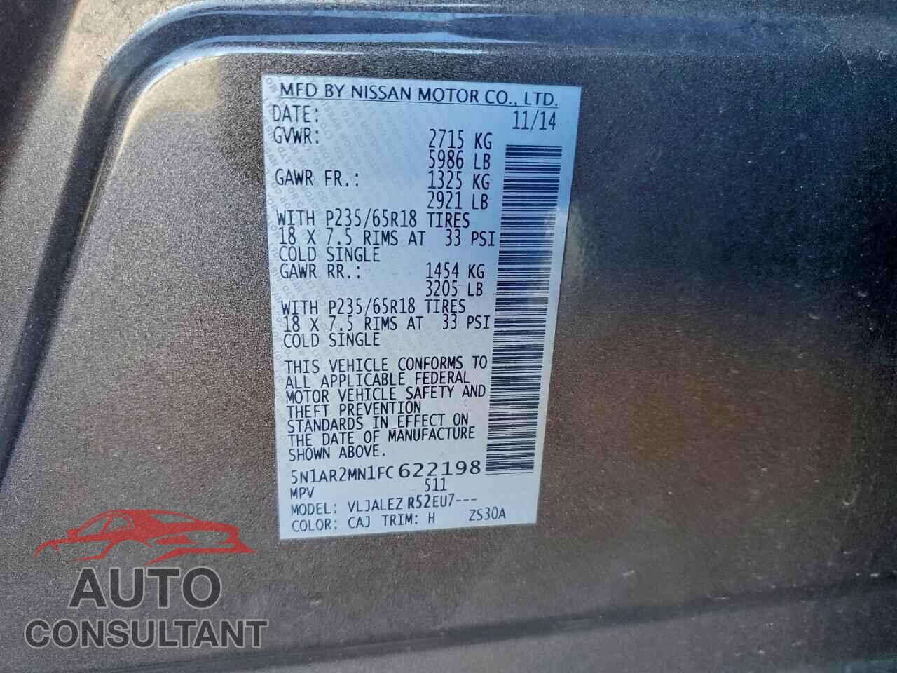 NISSAN PATHFINDER 2015 - 5N1AR2MN1FC622198