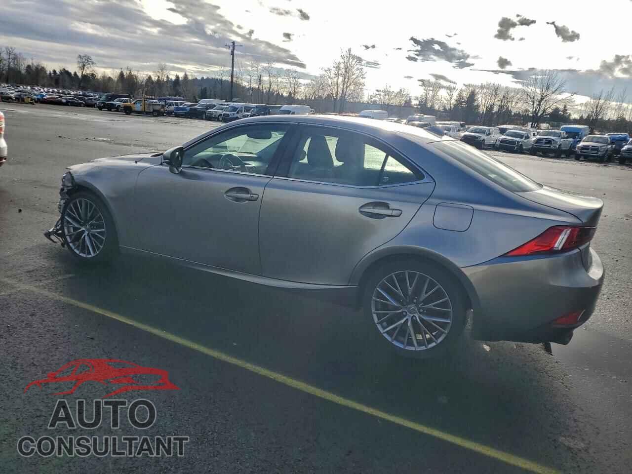 LEXUS IS 2015 - JTHCF1D28F5018690