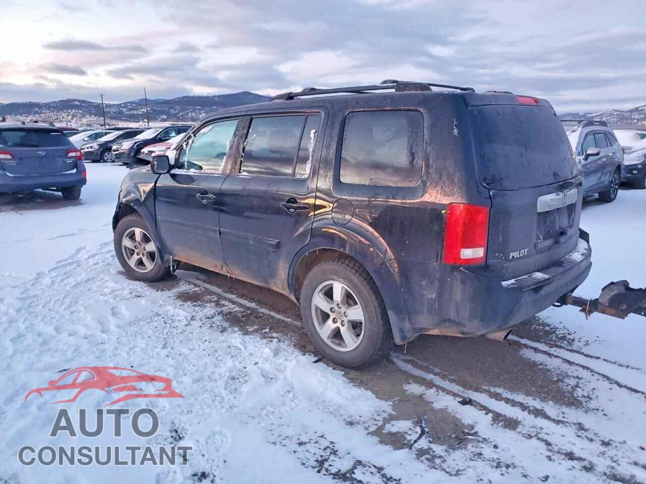 HONDA PILOT 2011 - 5FNYF4H48BB087098