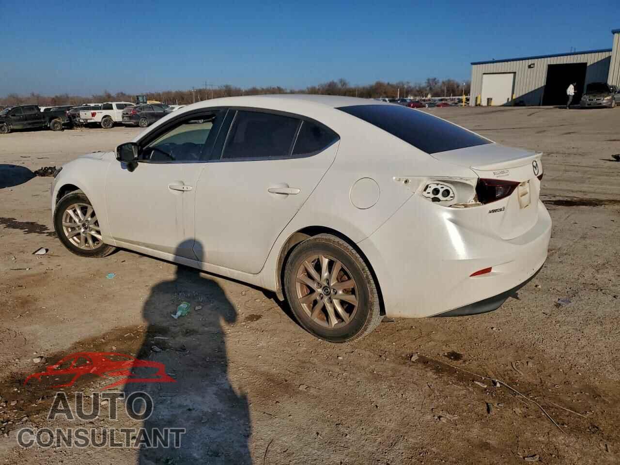MAZDA 3 2016 - 3MZBM1V72GM285071