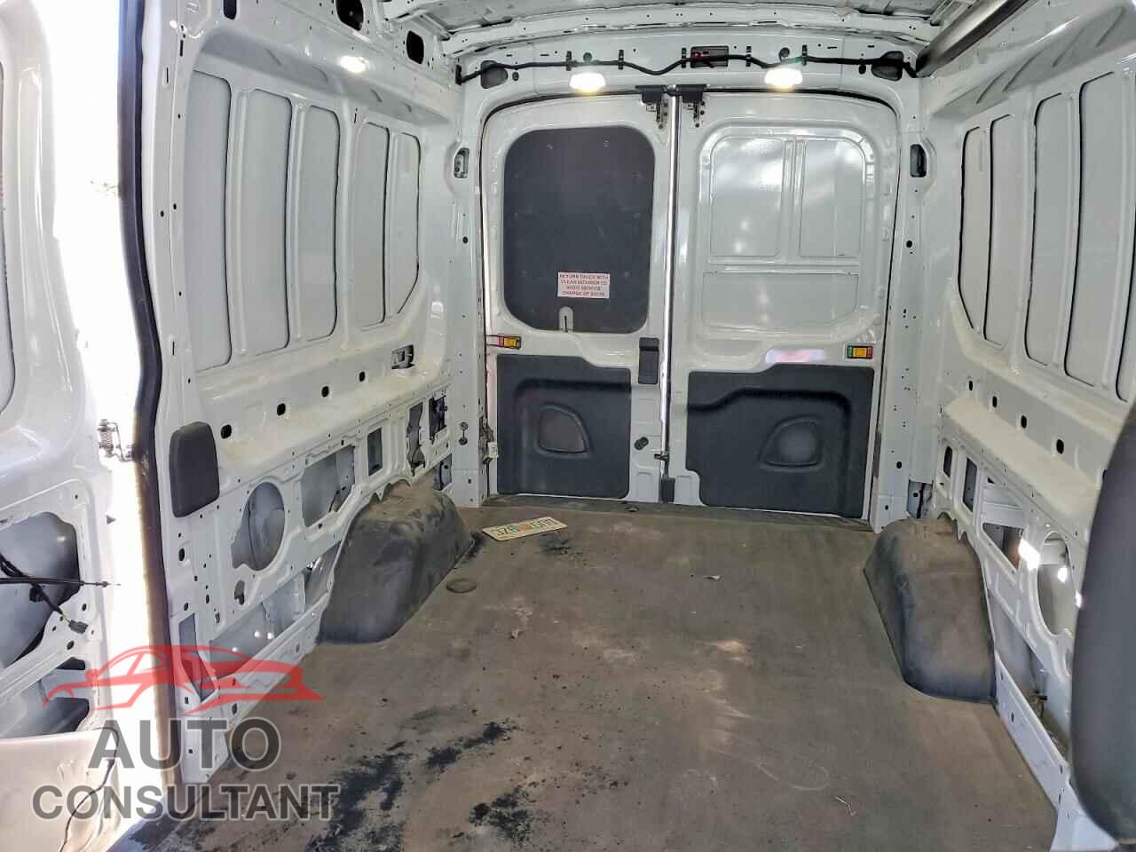 FORD TRANSIT 2025 - 1FTBR1C87SKA48754