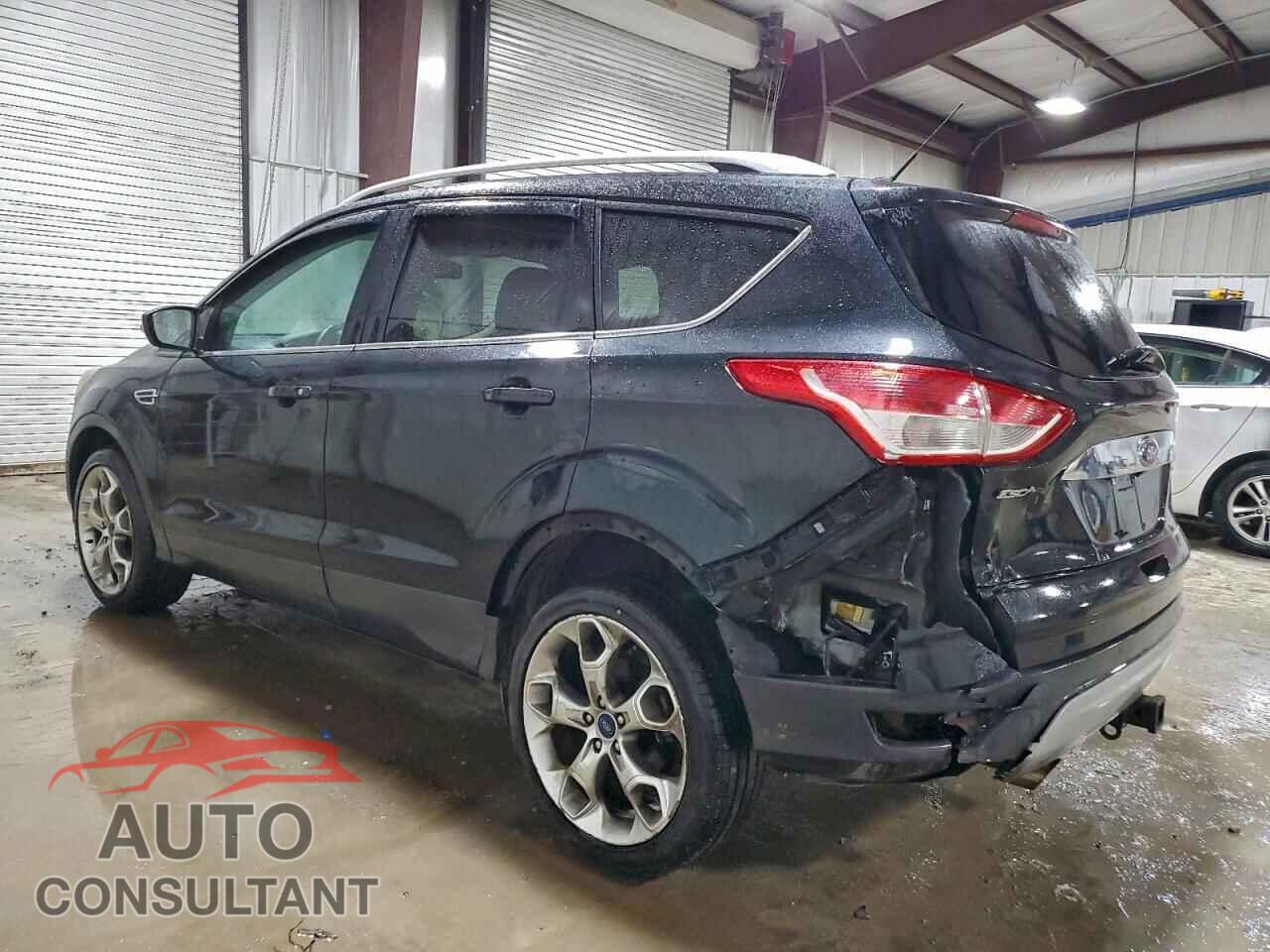 FORD ESCAPE 2015 - 1FMCU9J98FUC68052