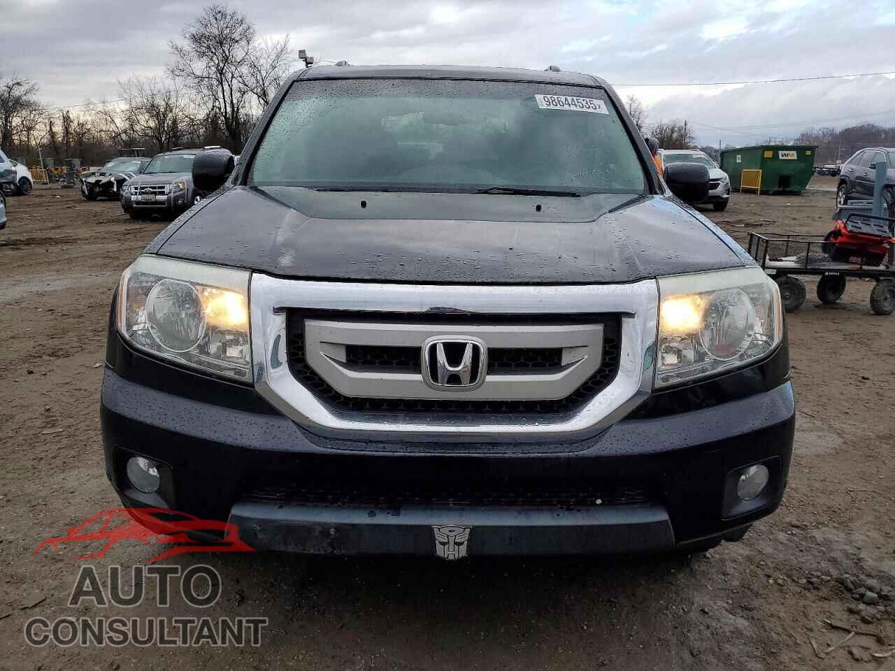 HONDA PILOT 2011 - 5FNYF3H91BB053817