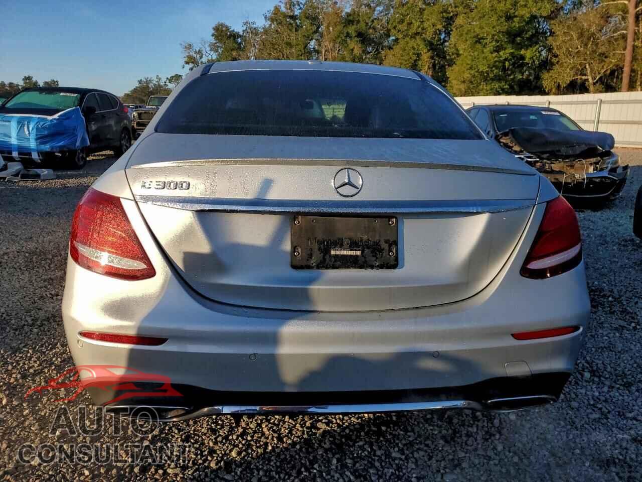 MERCEDES-BENZ E-CLASS 2018 - WDDZF4JB6JA320499
