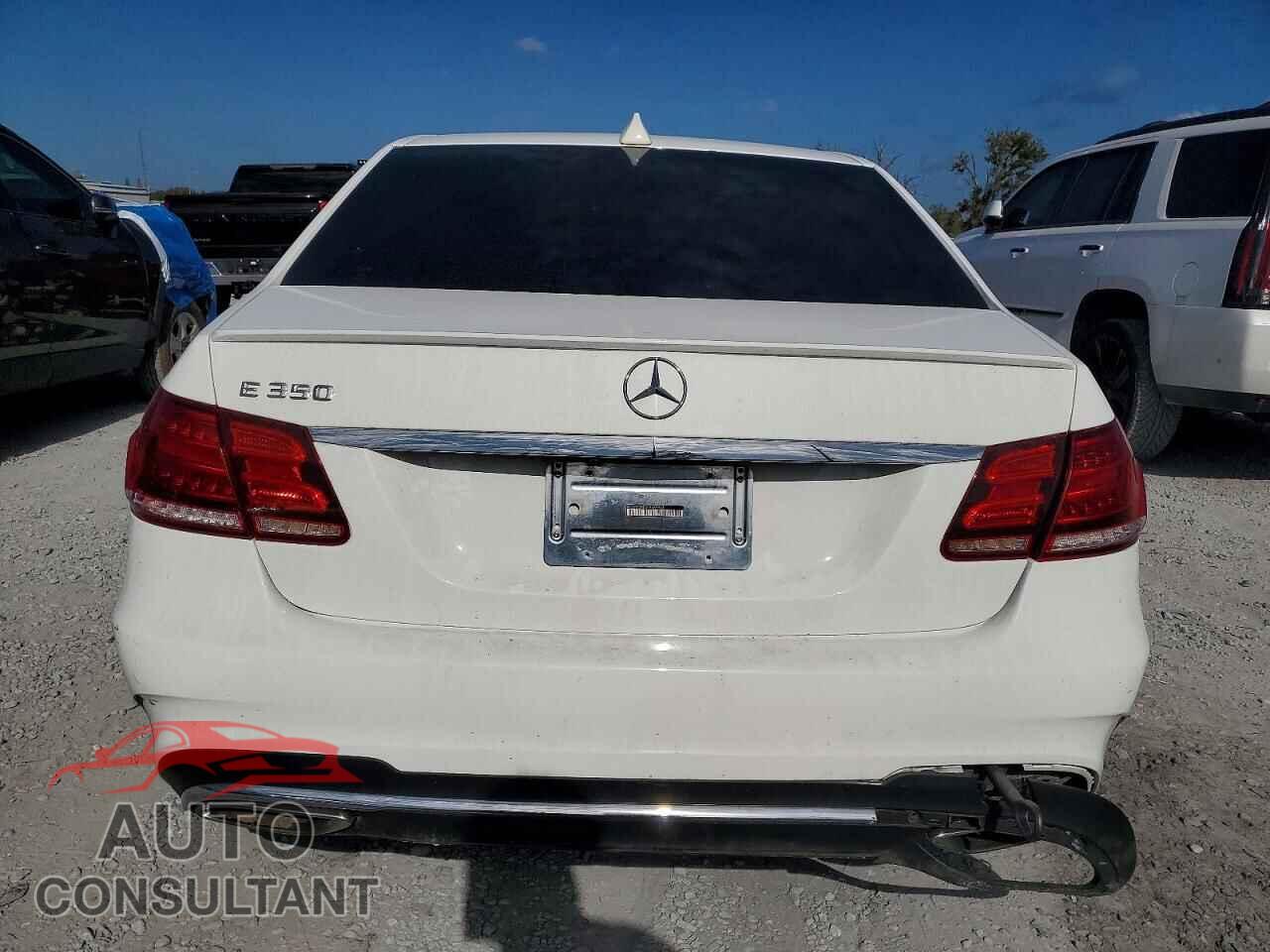 MERCEDES-BENZ E-CLASS 2015 - WDDHF5KB6FB088648