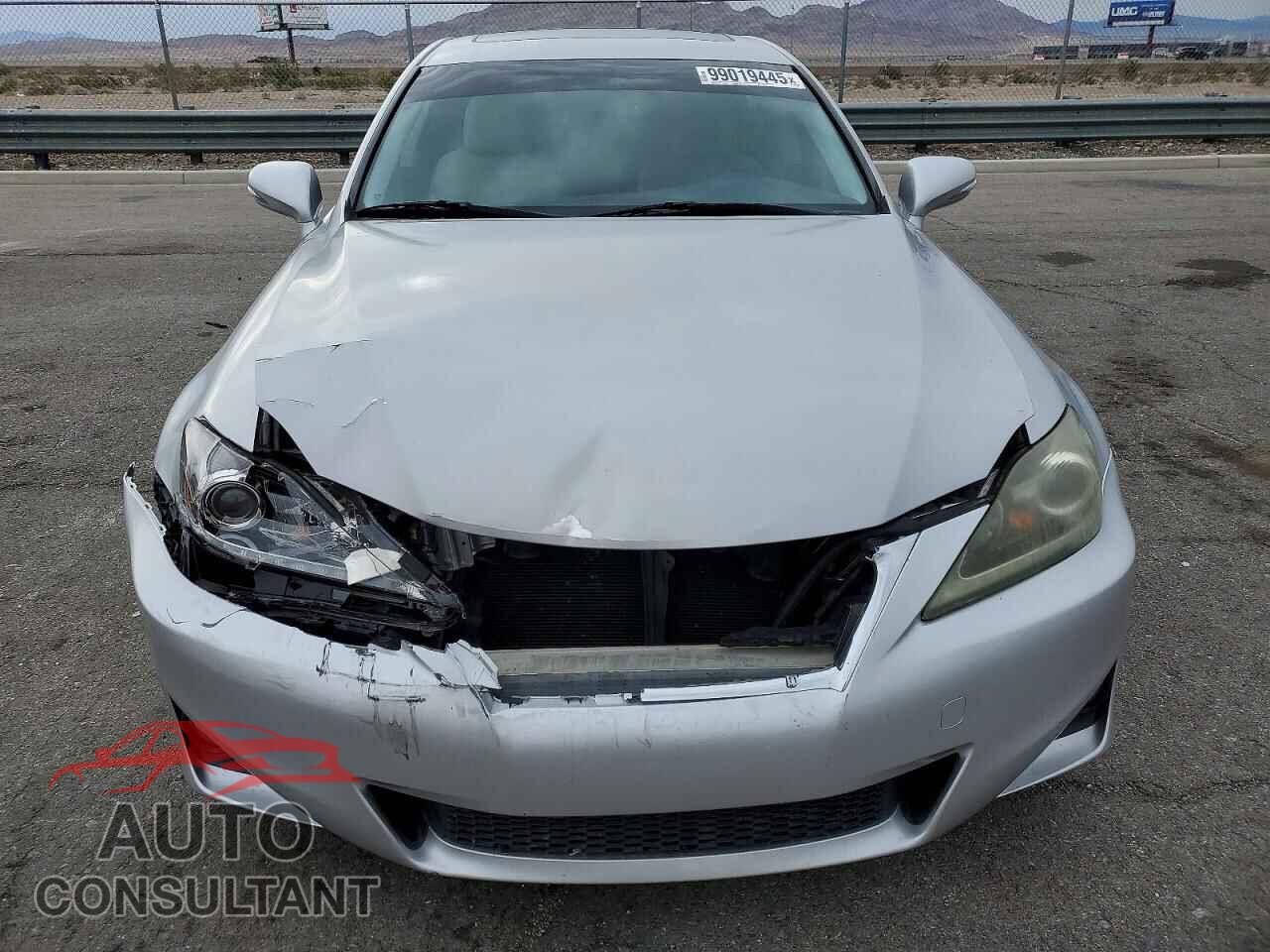 LEXUS IS 2012 - JTHBF5C2XC5169580