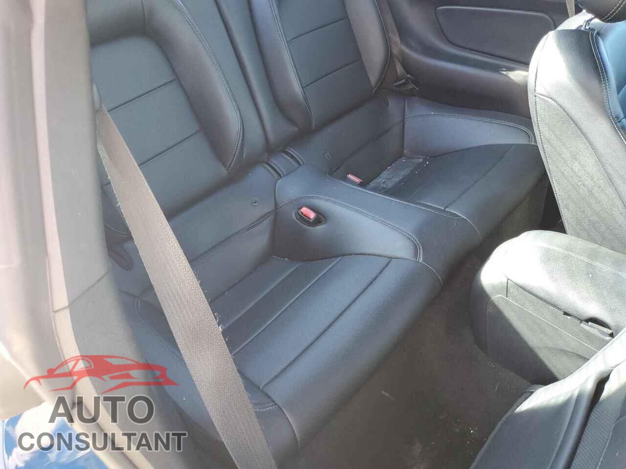 FORD MUSTANG 2017 - 1FA6P8CF6H5221501