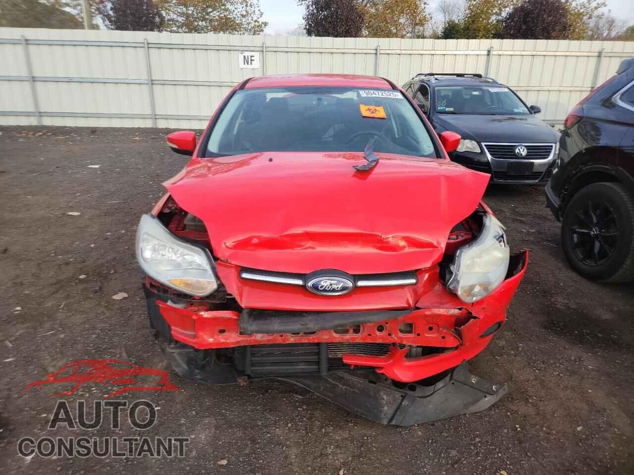 FORD FOCUS 2014 - 1FADP3F23EL114268
