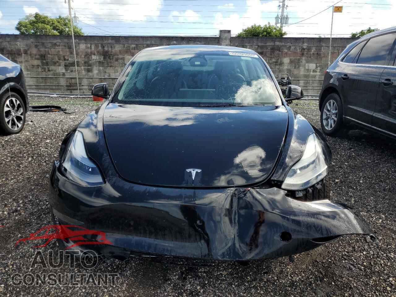 TESLA MODEL 3 2023 - 5YJ3E1EA4PF458920