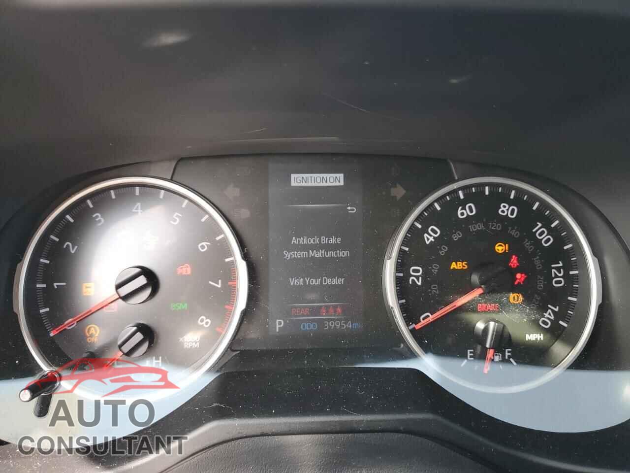 TOYOTA RAV4 2022 - 2T3C1RFV2NC194701