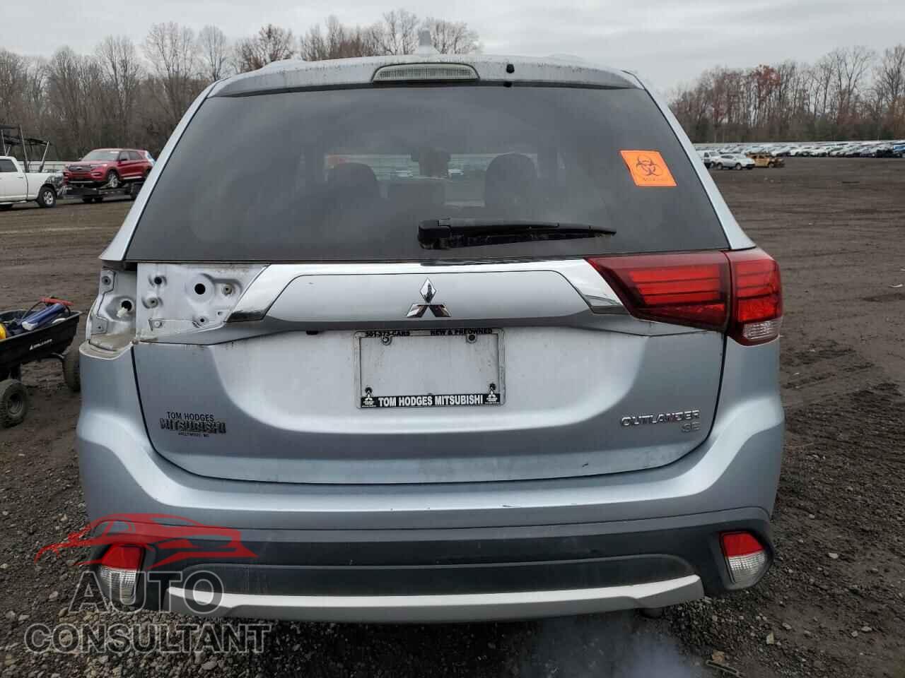 MITSUBISHI OUTLANDER 2017 - JA4AD3A3XHZ046696