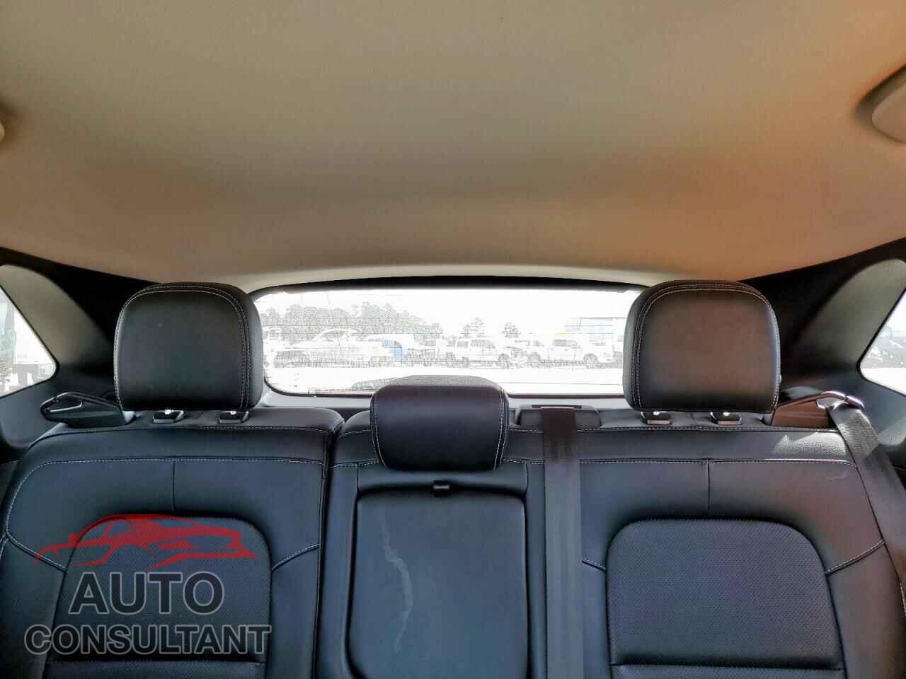 FORD ESCAPE 2020 - 1FMCU0H65LUA31909