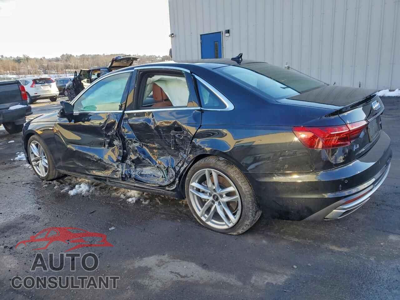 AUDI A4 2022 - WAUDAAF49NN002268