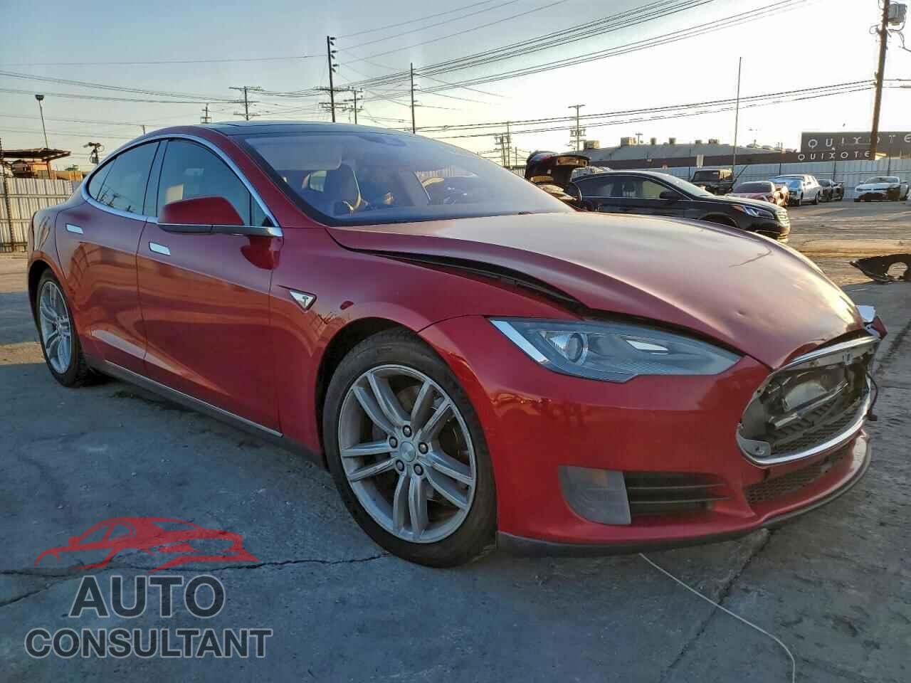 TESLA MODEL S 2015 - 5YJSA1H24FF098154