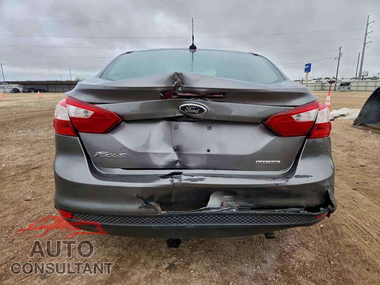 FORD FOCUS 2013 - 1FADP3E25DL209690