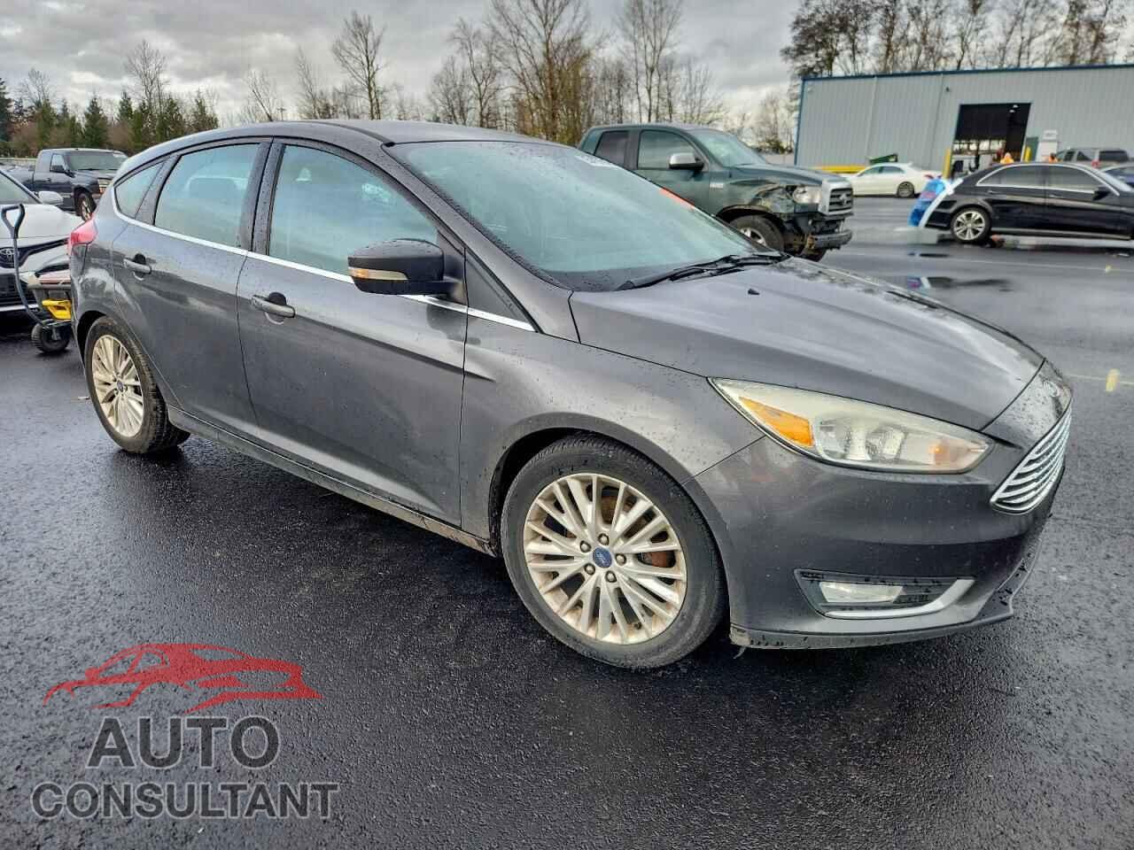 FORD FOCUS 2015 - 1FADP3N24FL230050