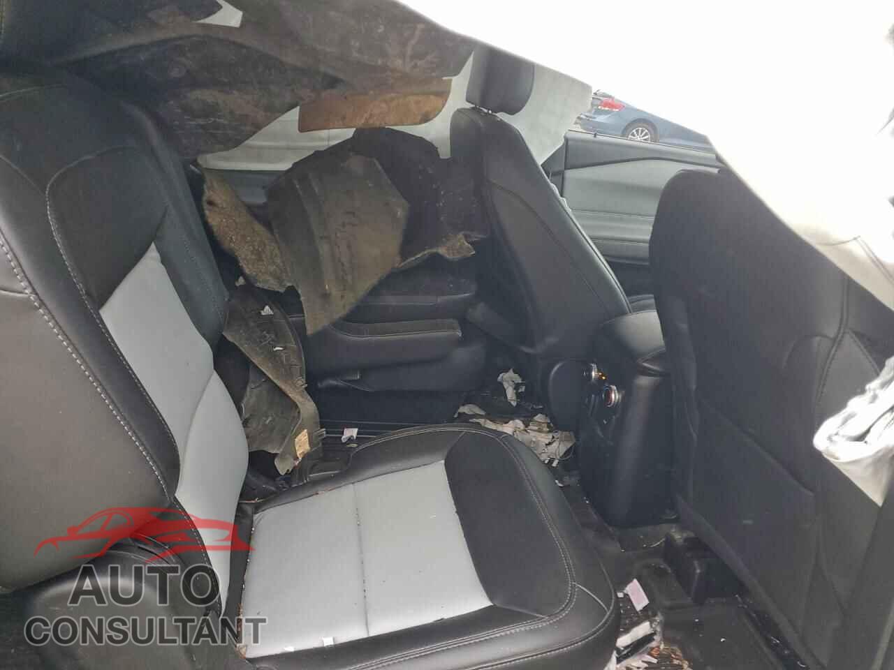 FORD EXPLORER 2023 - 1FMSK7DH3PGB87906