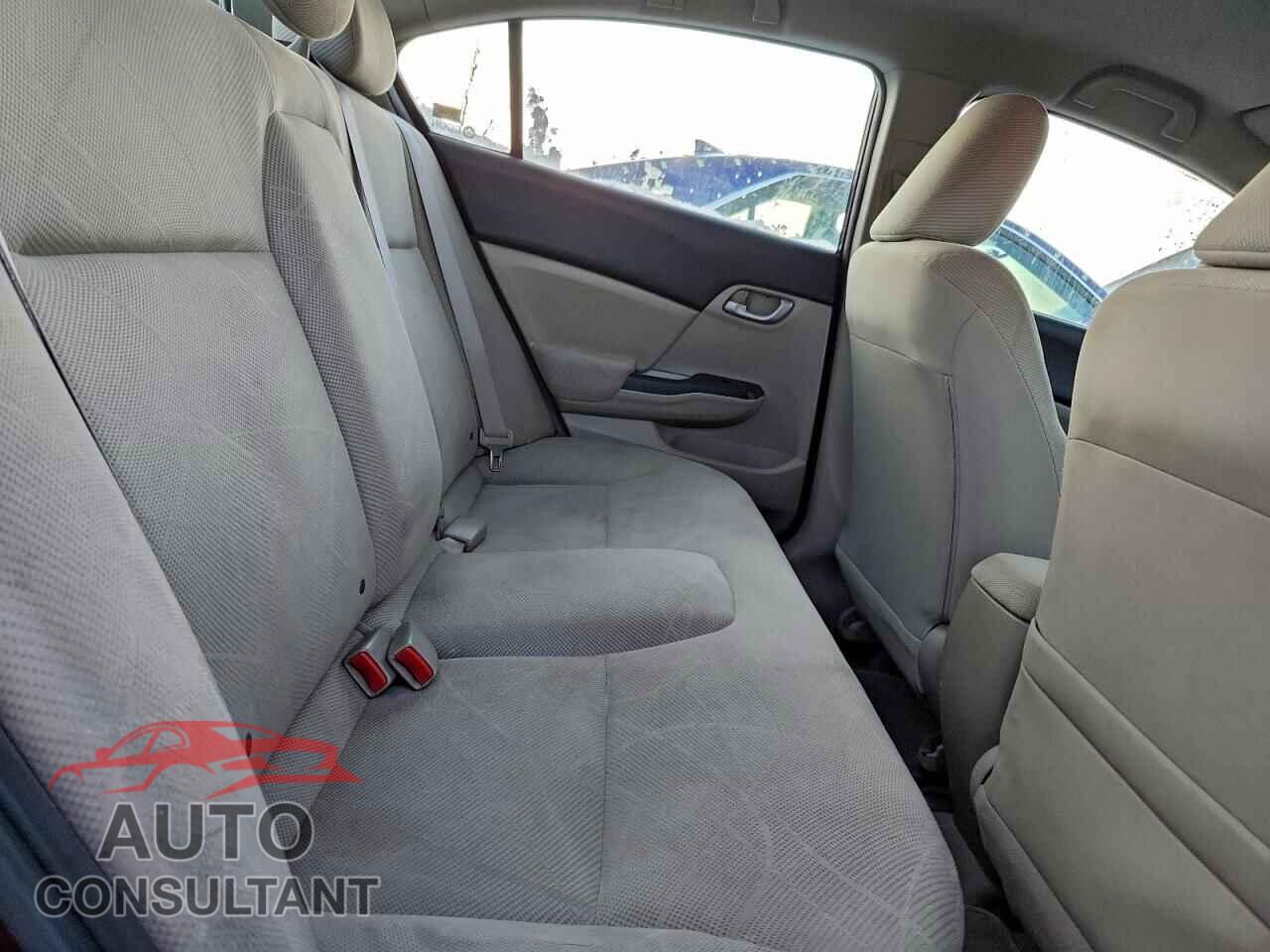 HONDA CIVIC 2012 - 2HGFB2F51CH502617