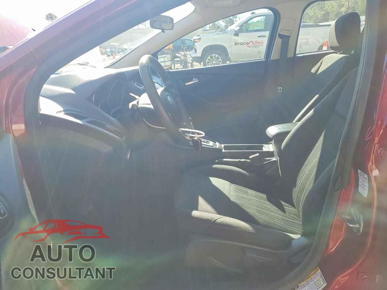 FORD FOCUS 2016 - 1FADP3F21GL263653