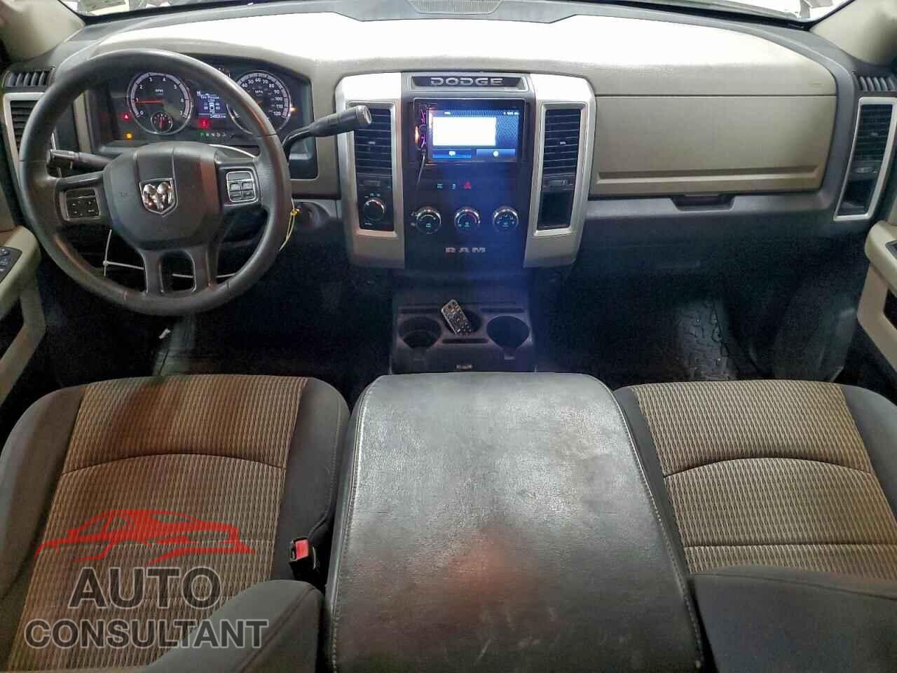 DODGE RAM 1500 2012 - 1C6RD7GP6CS233601