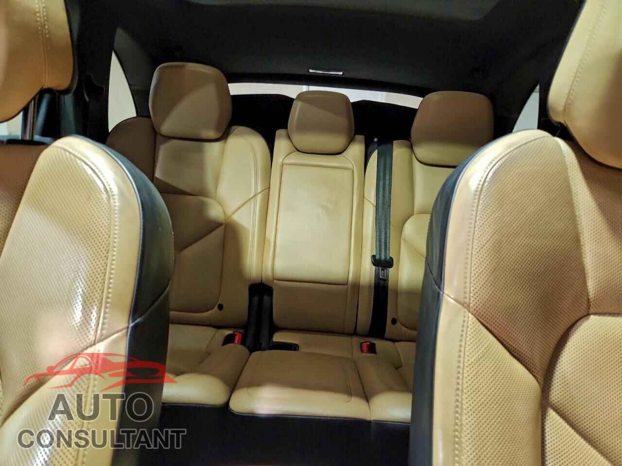 PORSCHE CAYENNE 2016 - WP1AE2A21GLA18192