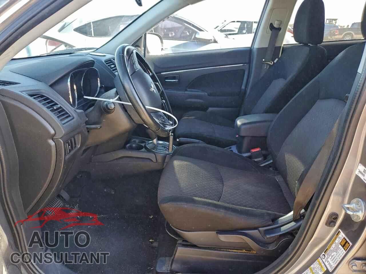 MITSUBISHI OUTLANDER 2017 - JA4AR3AW9HZ066305