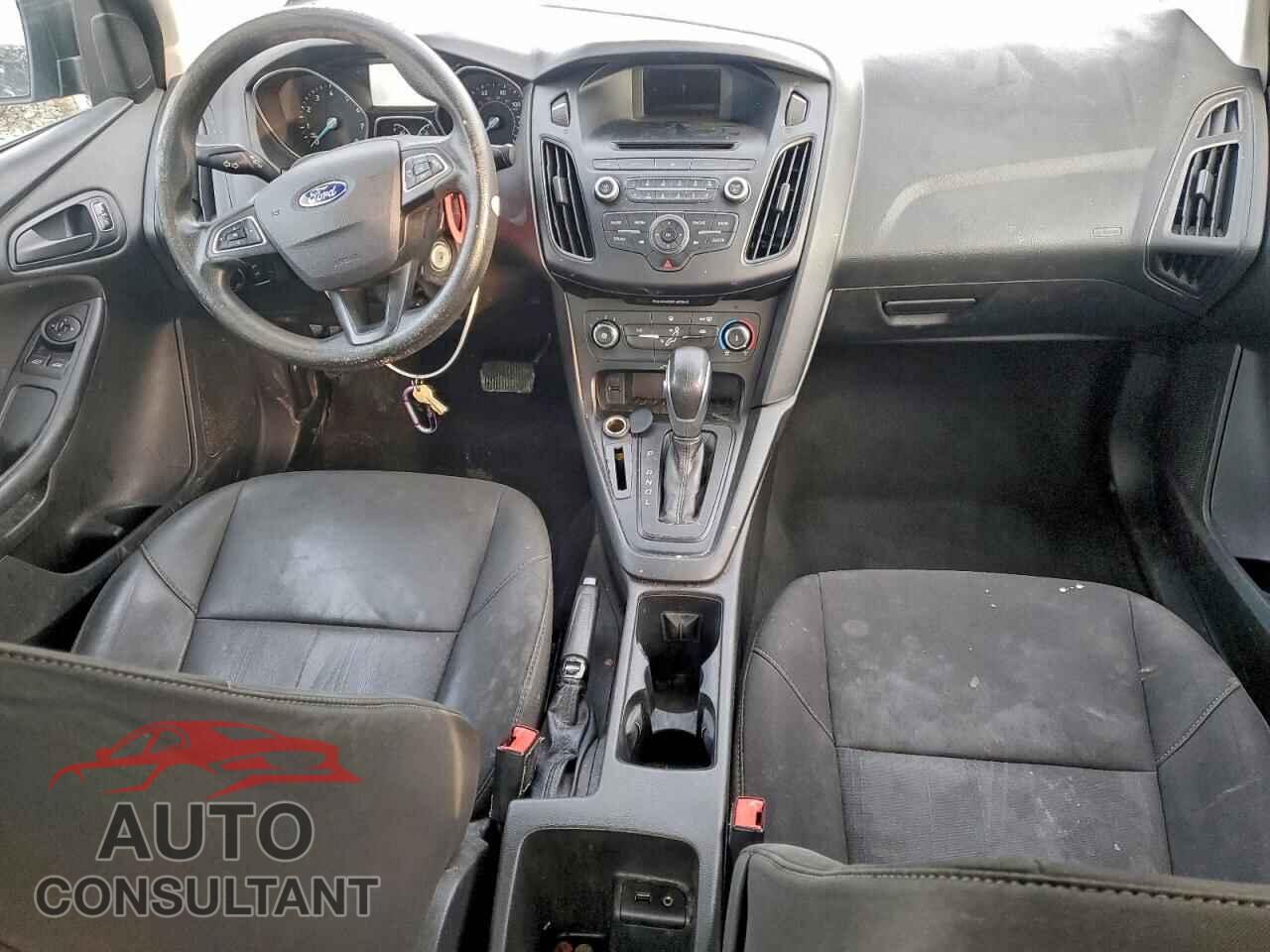 FORD FOCUS 2016 - 1FADP3E25GL243858