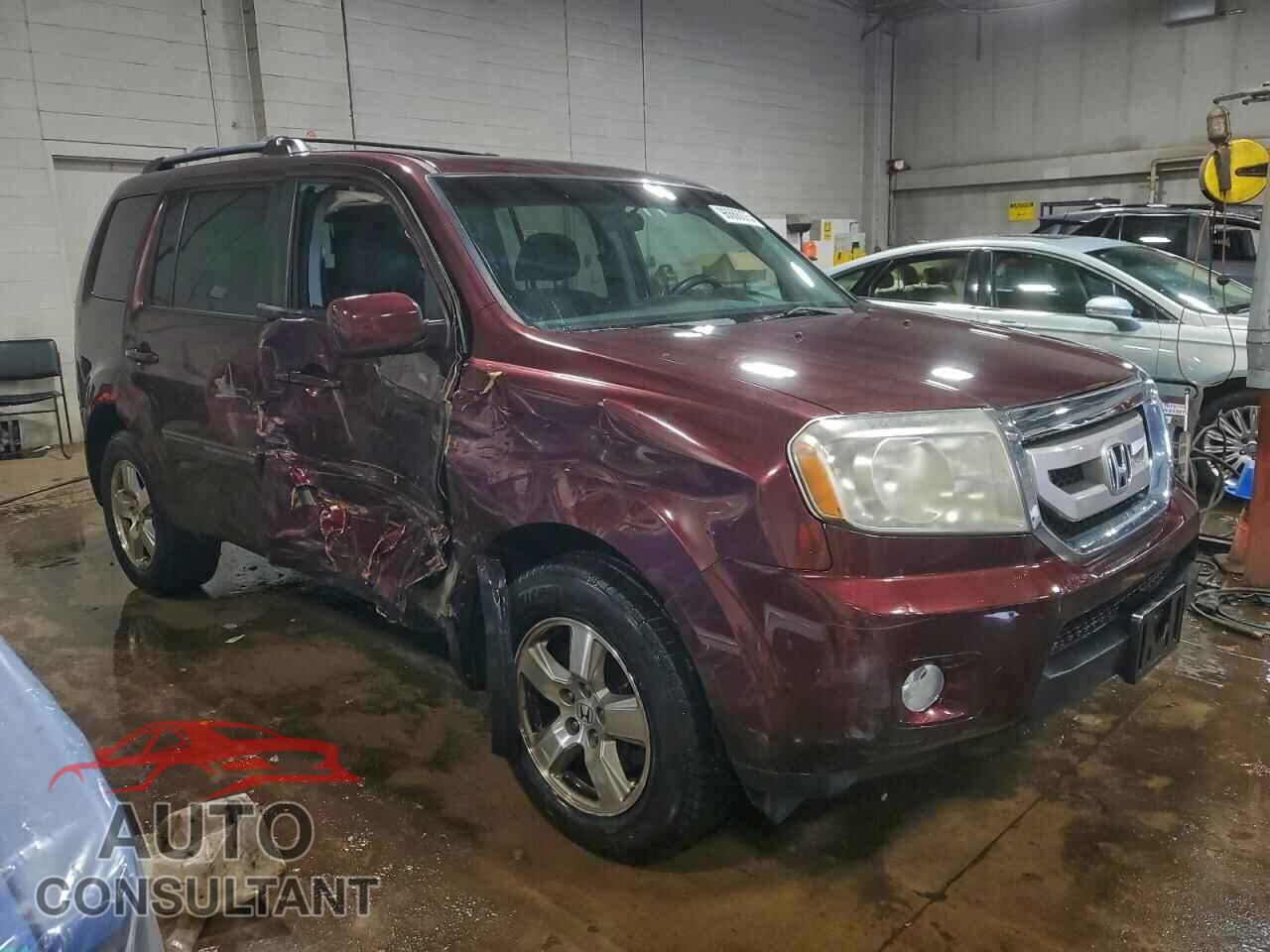 HONDA PILOT 2011 - 5FNYF4H46BB055251