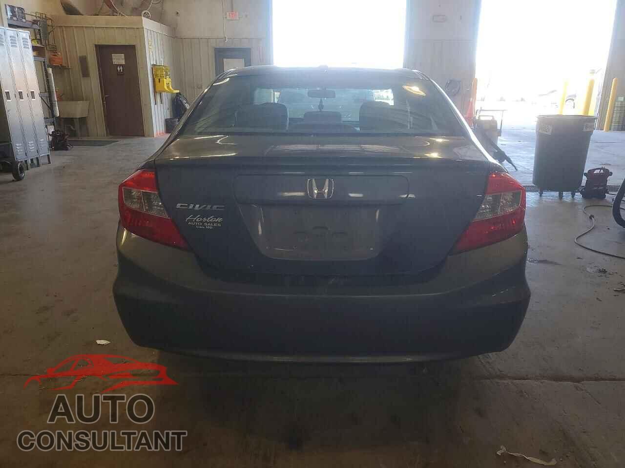 HONDA CIVIC 2012 - 2HGFB2F90CH568742