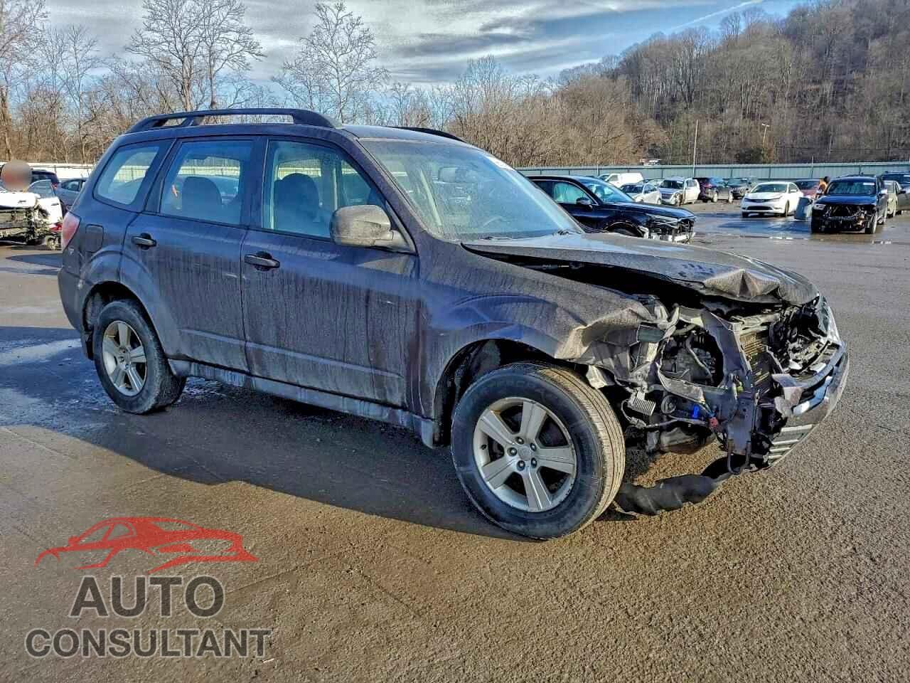 SUBARU FORESTER 2013 - JF2SHABC5DH428878