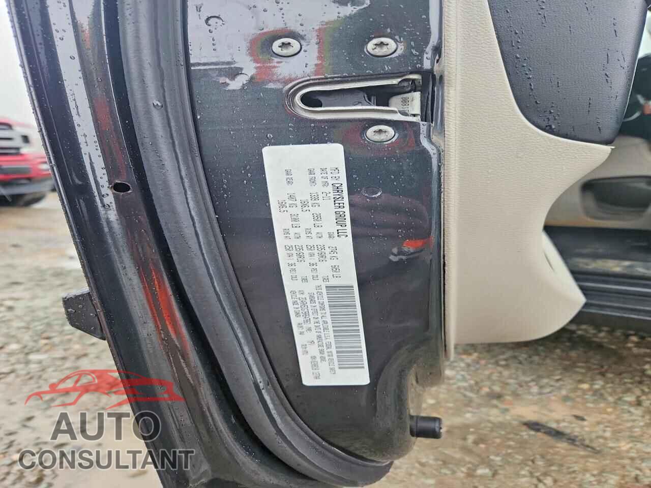 DODGE CARAVAN 2011 - 2D4RN5DG7BR647861