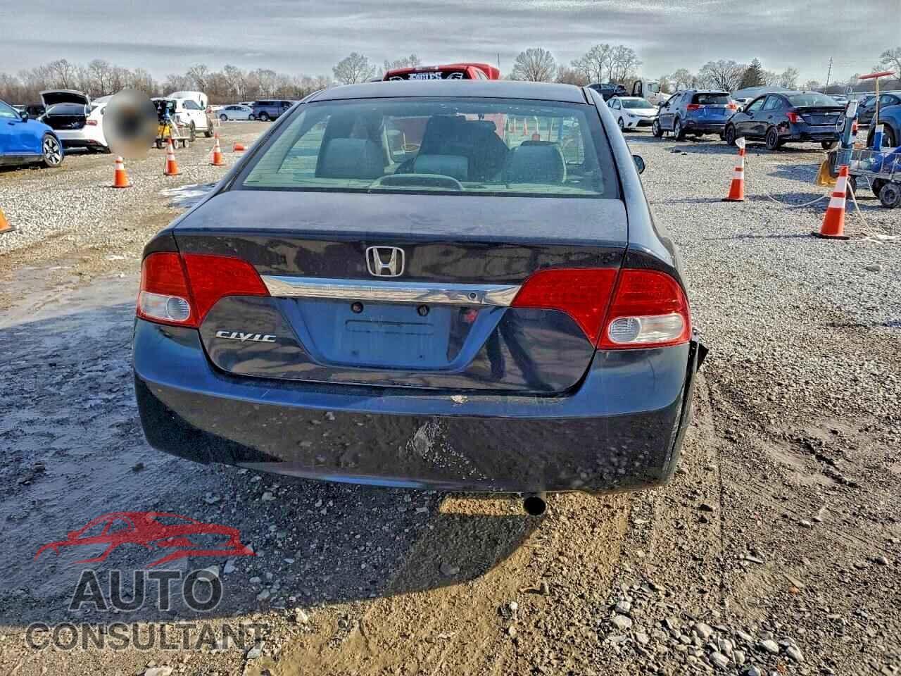 HONDA CIVIC 2011 - 19XFA1F58BE030003