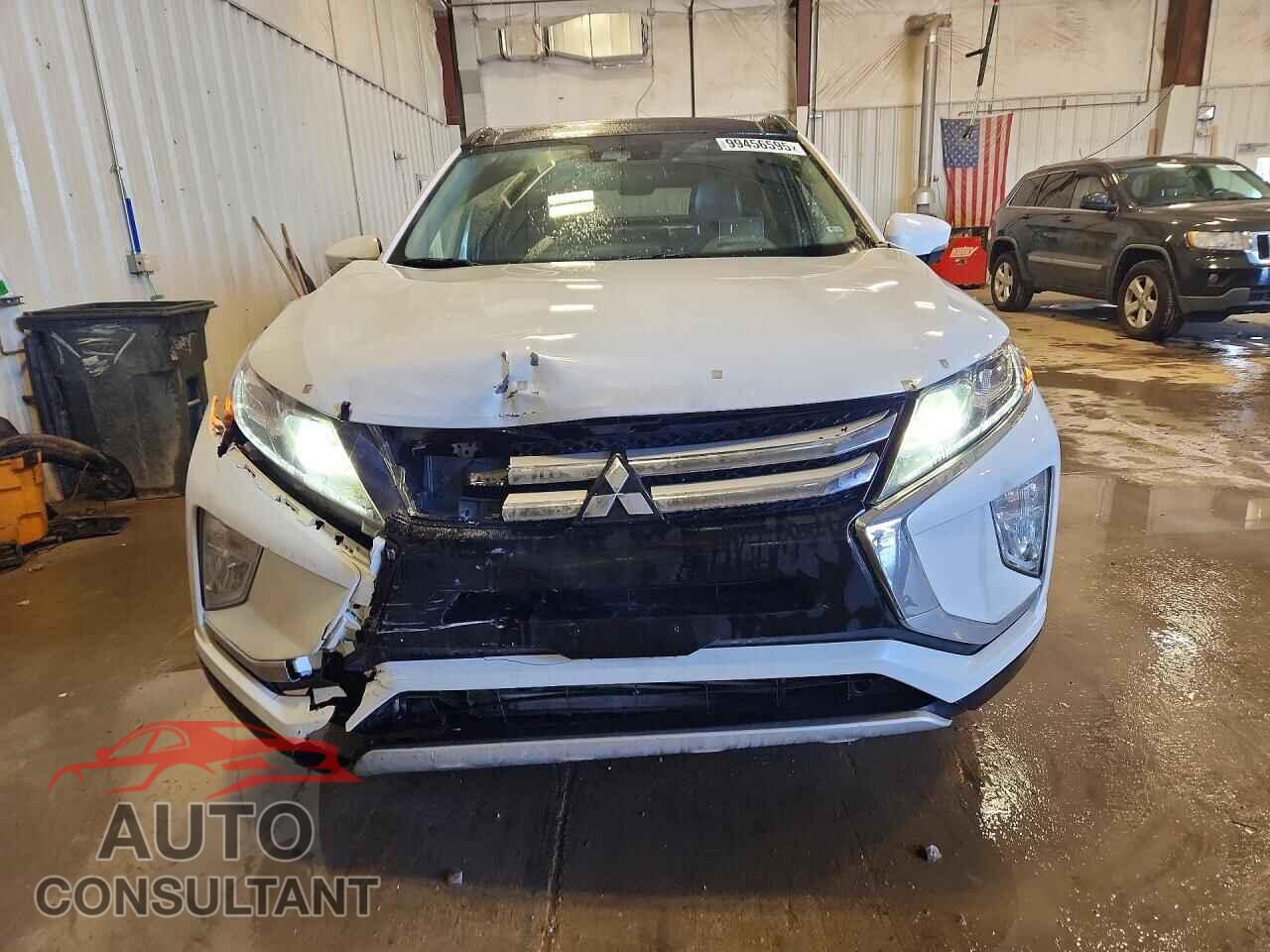 MITSUBISHI ECLIPSE 2018 - JA4AT5AA8JZ063872